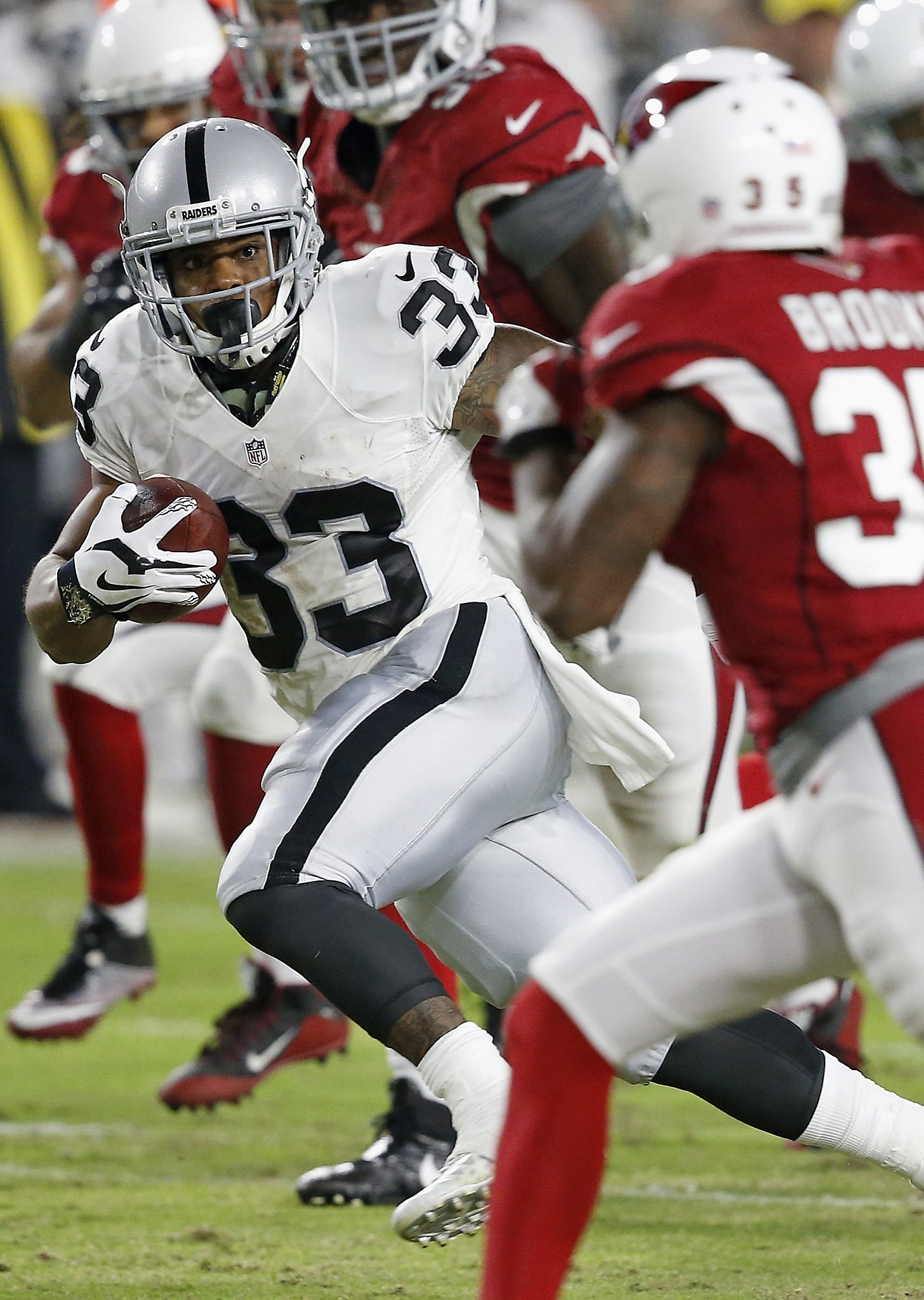 Raiders Rb Washington Gets Chance And Is Running With It