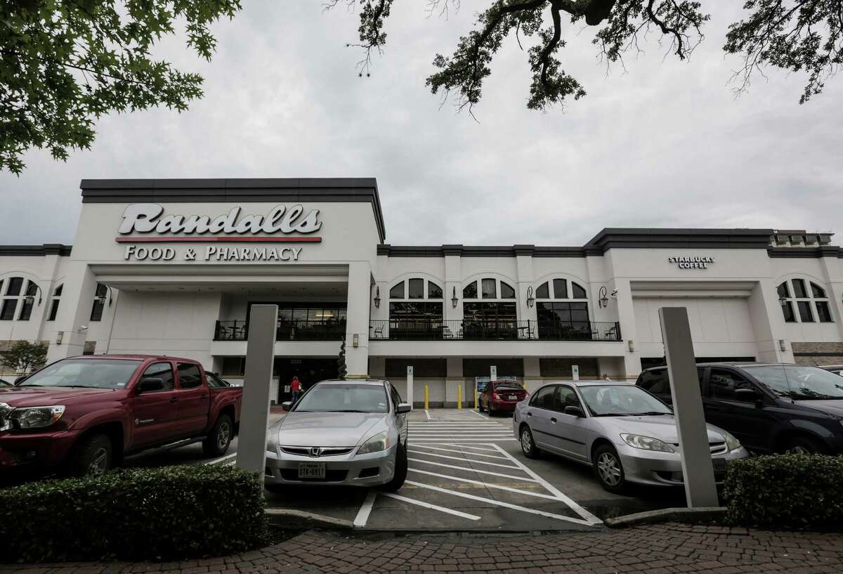 Randall's Fresh store in Midtown, which has been redesigned to appeal to the growing neighborhood on Wednesday, Aug. 17, 2016, in Houston. ( Elizabeth Conley / Houston Chronicle )