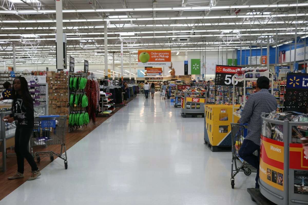 Randalls shows off revamped Midtown store