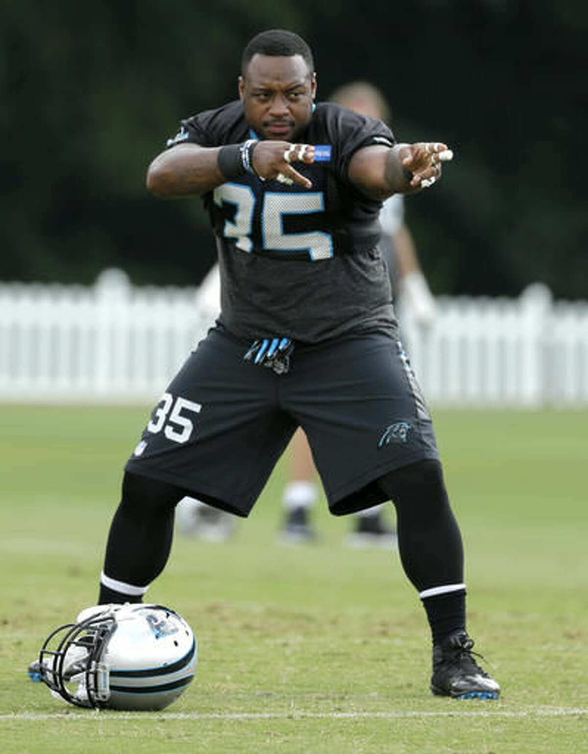 Panthers released fullback Mike Tolbert