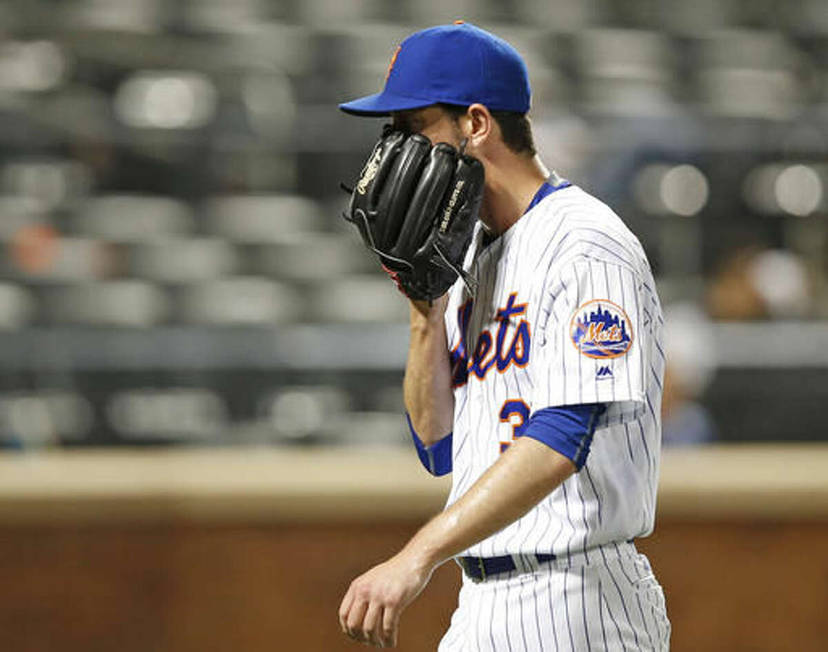 Bartolo Colon loses perfect game in 7th in Mets' win