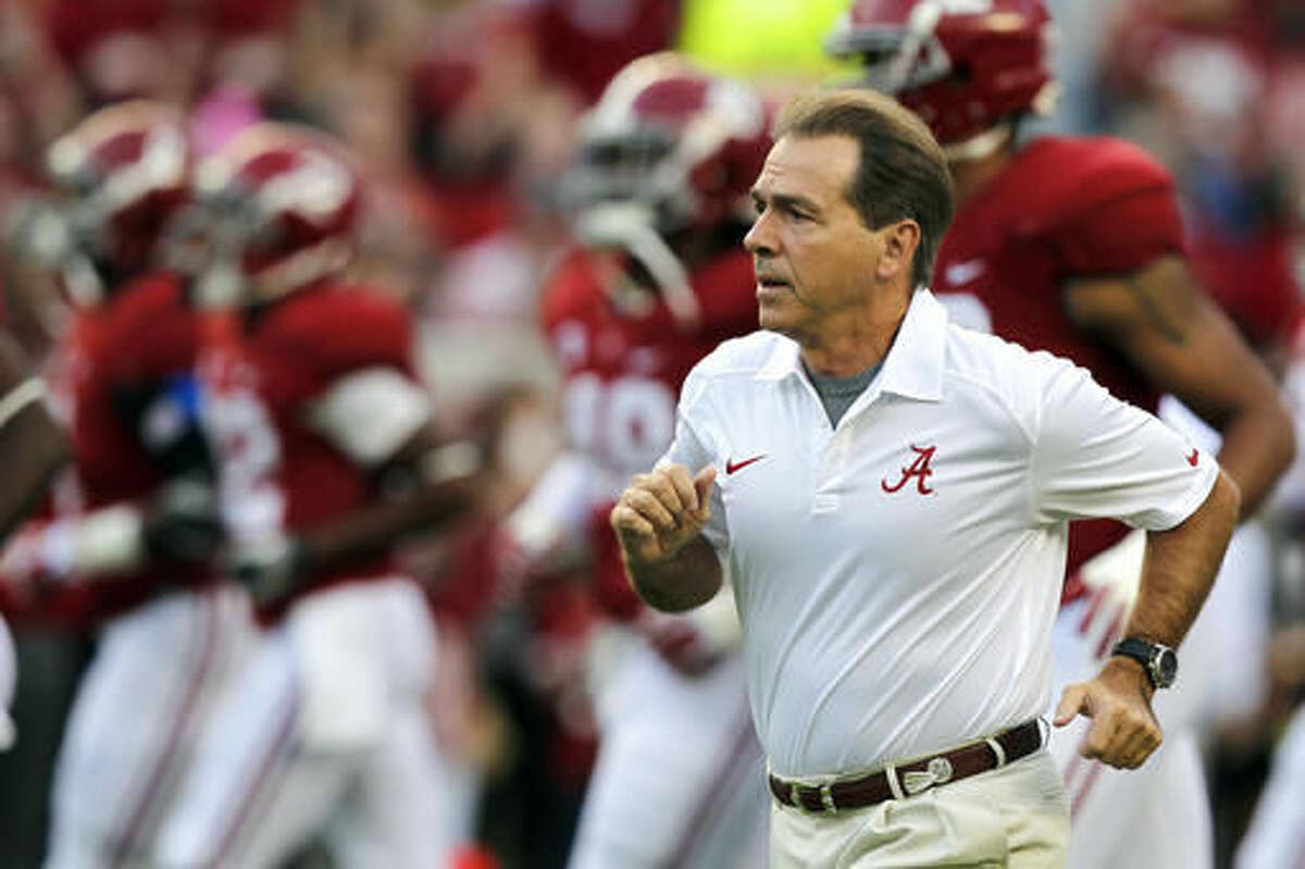 Besting the Bear? Saban in hot pursuit of Alabama icon