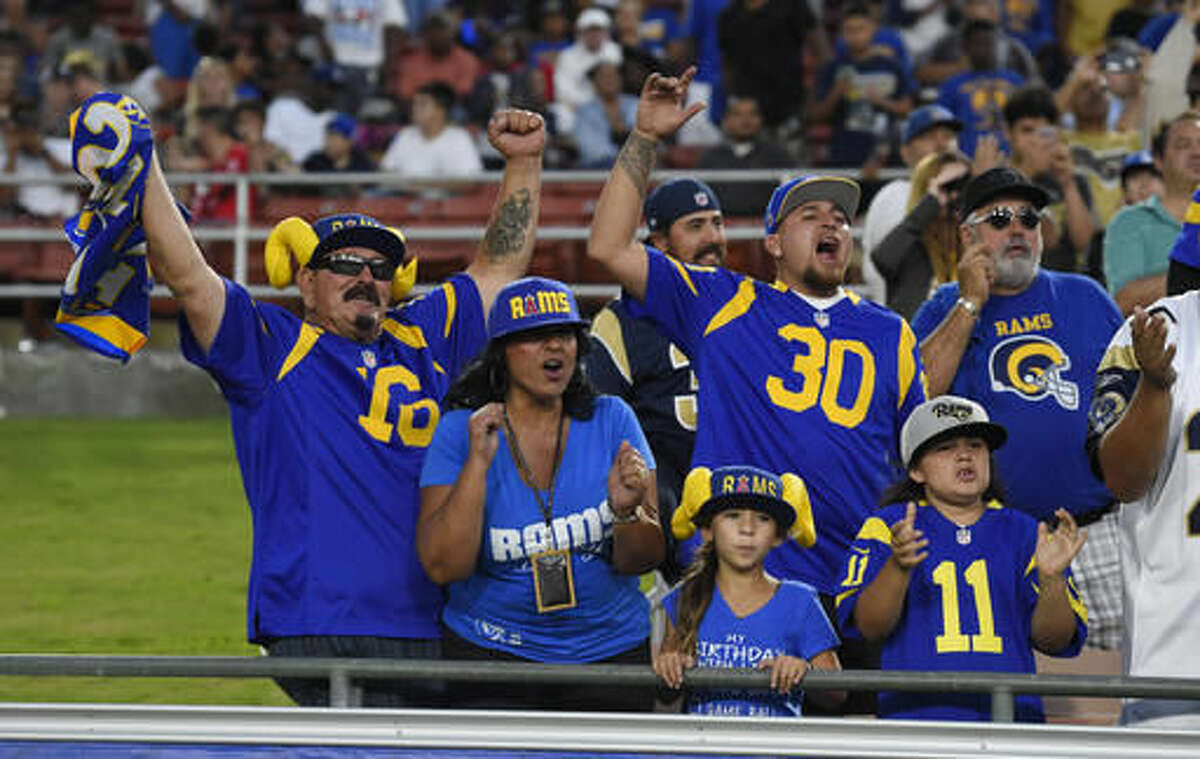 Rams slip past Cowboys in 1st game back in LA