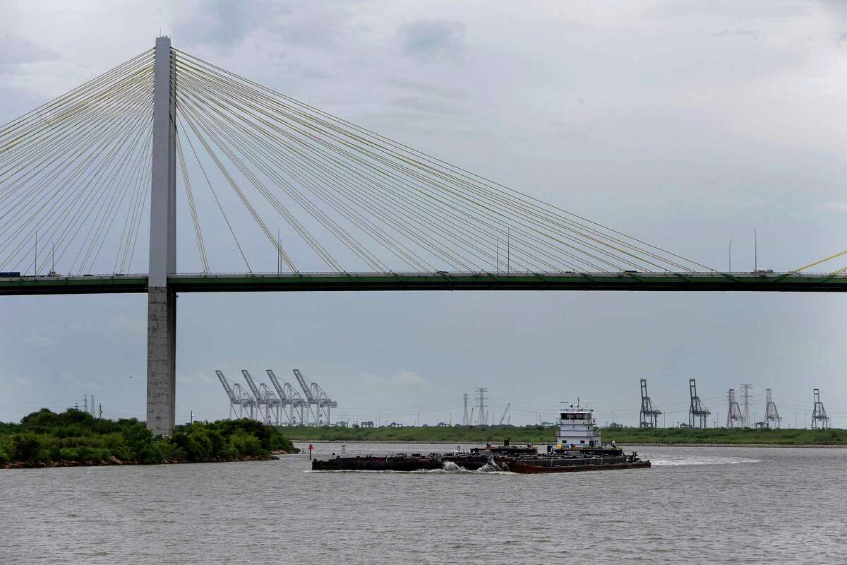 Major closures on Fred Hartman Bridge set for this weekend