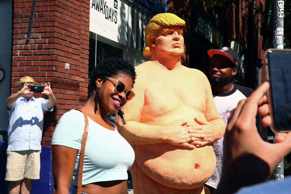 After Naked Trump', New York Awakens To Naked Hillary