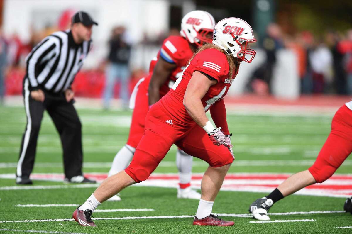 College Football: Sacred Heart preview