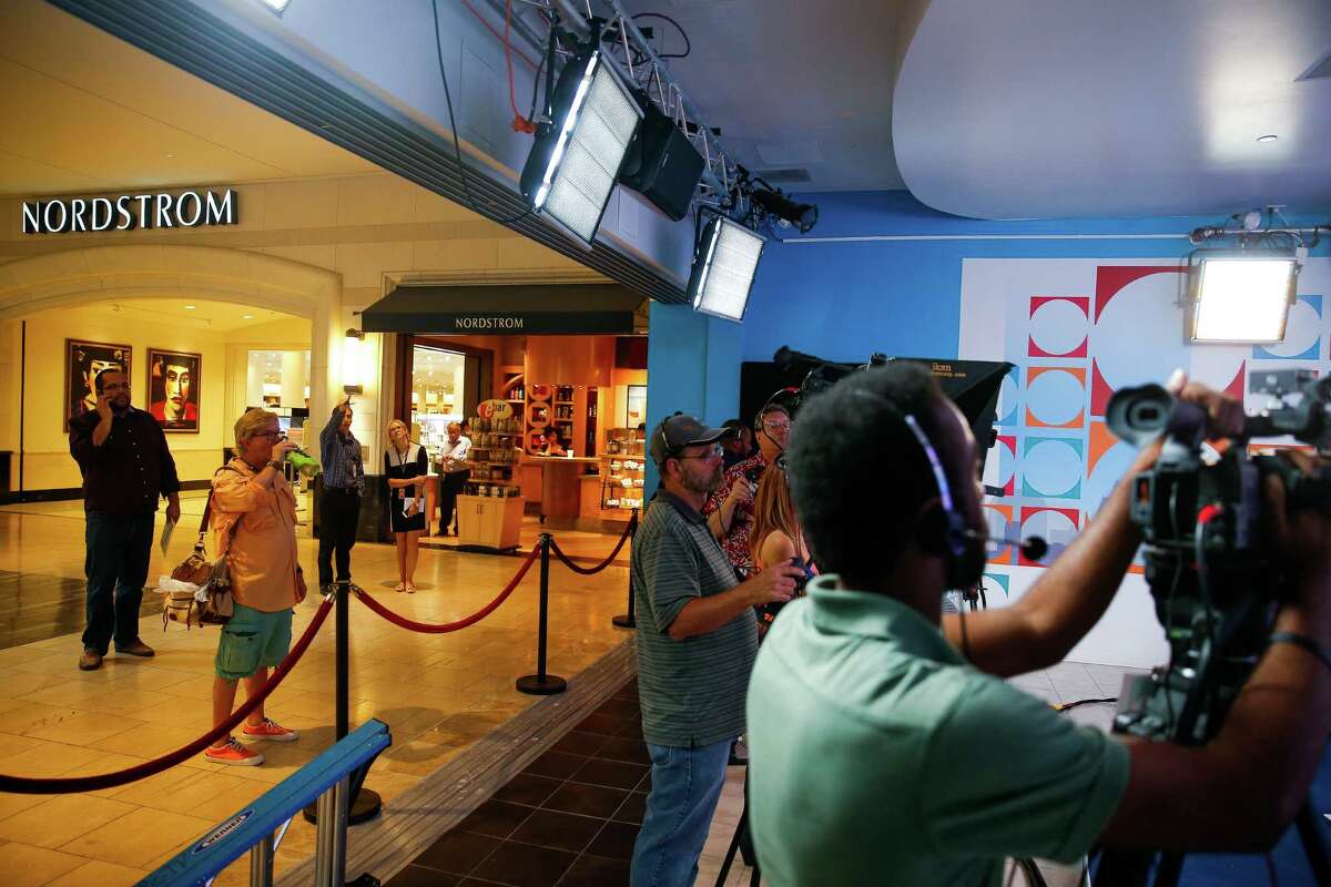 KPRC Local 2 debuts live daytime show filmed at The Galleria