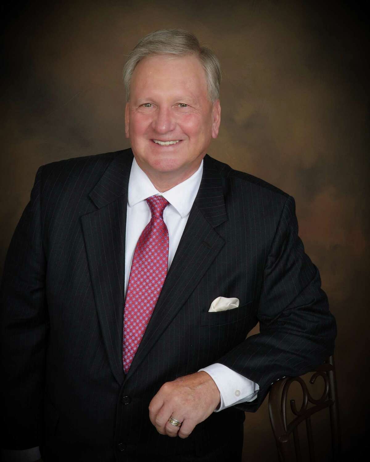 After 40 years in the oil and gas sector, Bruce Carlile has established Carlile Commodity Consulting as founder and president. His firm specializes in the testing, inspection and certification of a variety of commodities.