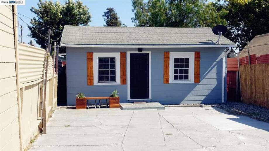 Is this 400,000 tiny house in Oakland the perfect starter home? SFGate