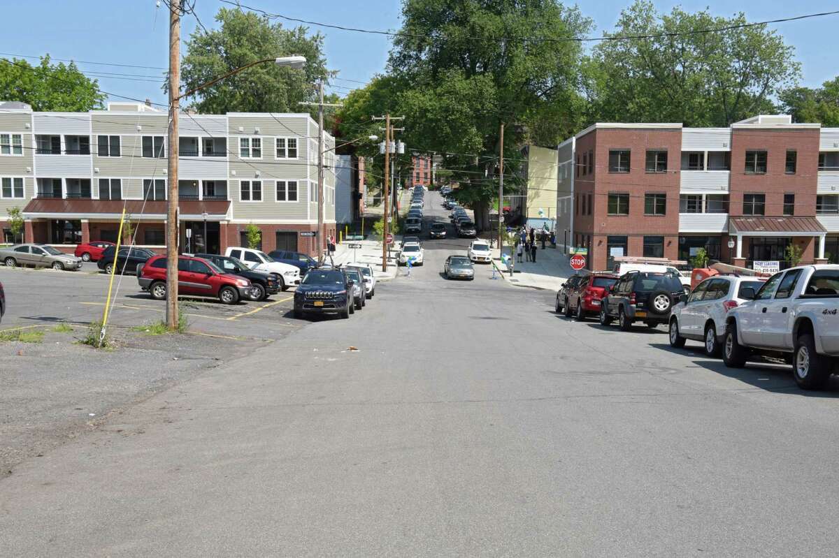 Photos Sheridan Hollow apartments