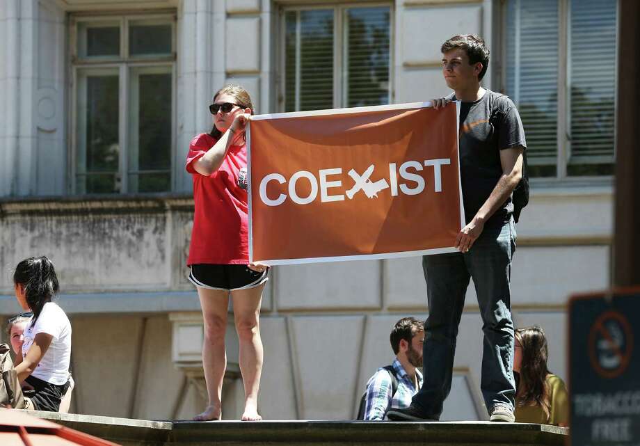 Dildos Descend On Ut Austin In Cocks Not Glocks Protest Of Guns On Campus San Antonio 1359