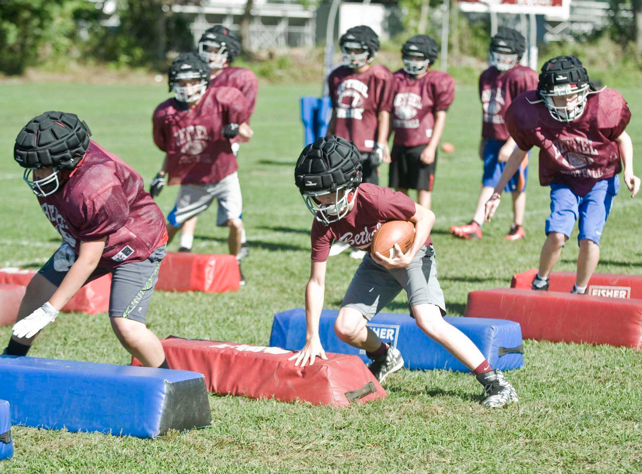 Bethel CT high school football preview