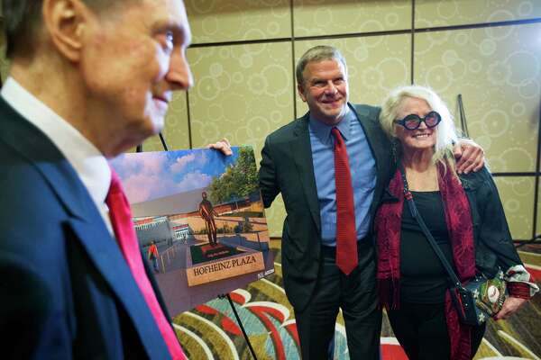 Fertitta Center to give UH basketball a new look - HoustonChronicle.com