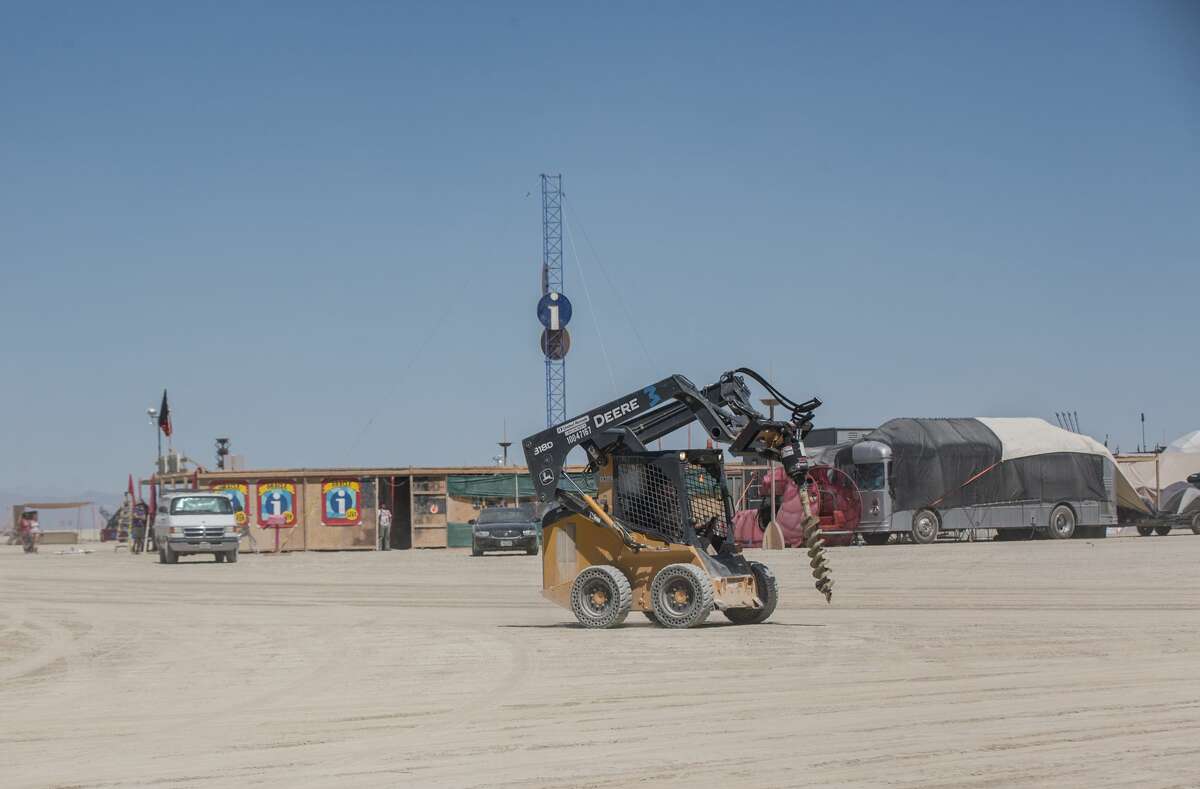 Watch life on the playa with Burning Man live stream