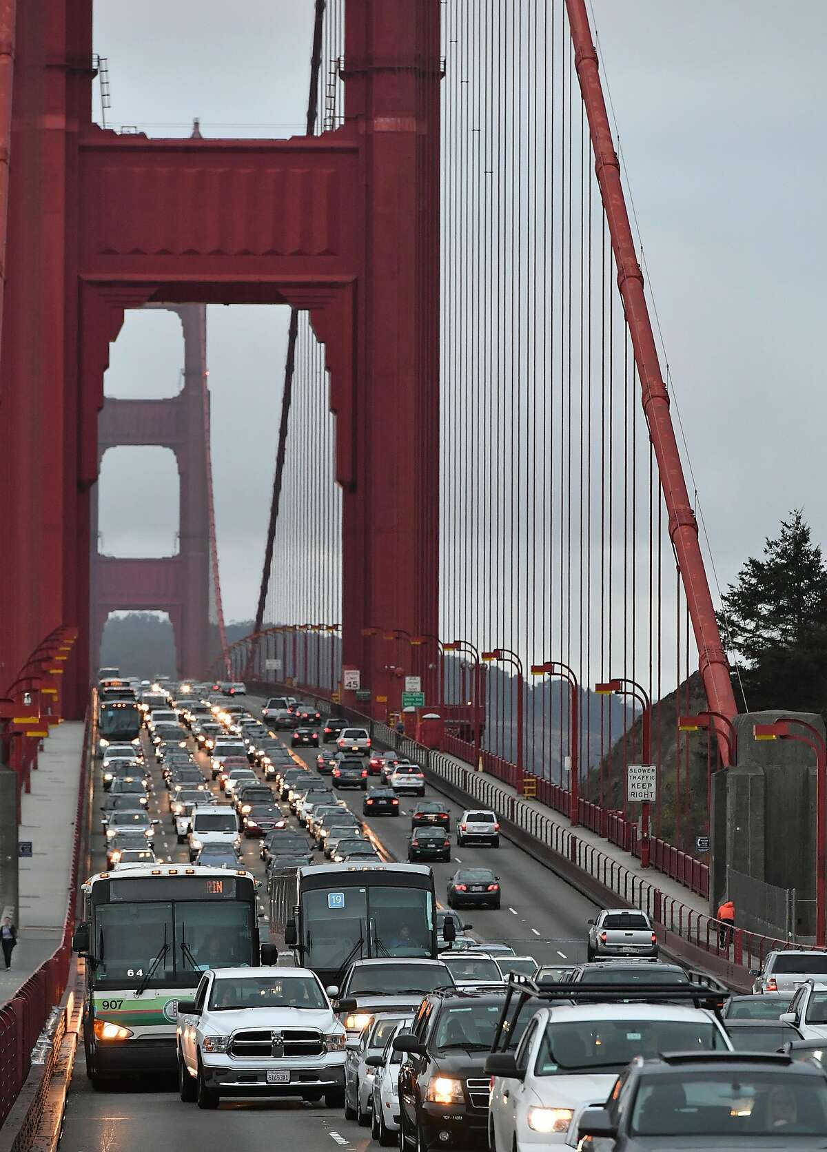 Motorcyclist killed on Golden Gate Bridge was Larkspur man