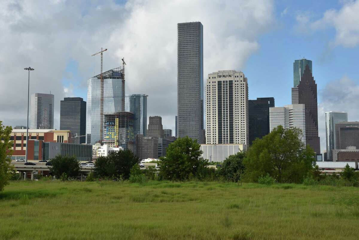 The University of Houston System has purchased 17 acres at North Main Street and Interstate 10 for expansion of the University of Houston - Downtown campus.