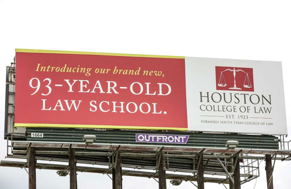 A billboard on U.S. 59 trumpets the "brand new" law school formerly called South Texas College of Law. (Yi-Chin Lee / Houston Chronicle)