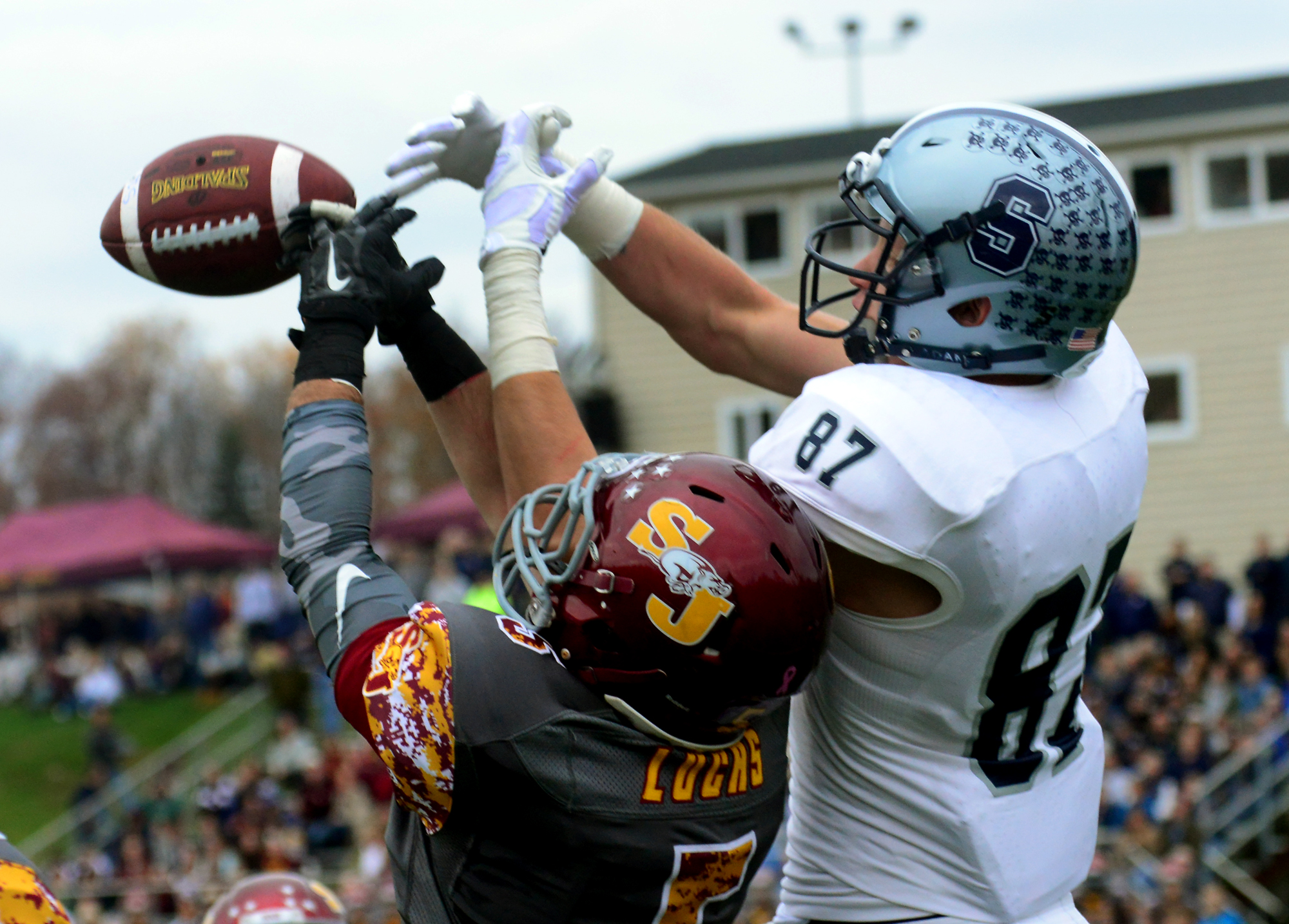 Staples fall preview Football team excited for championship challenge