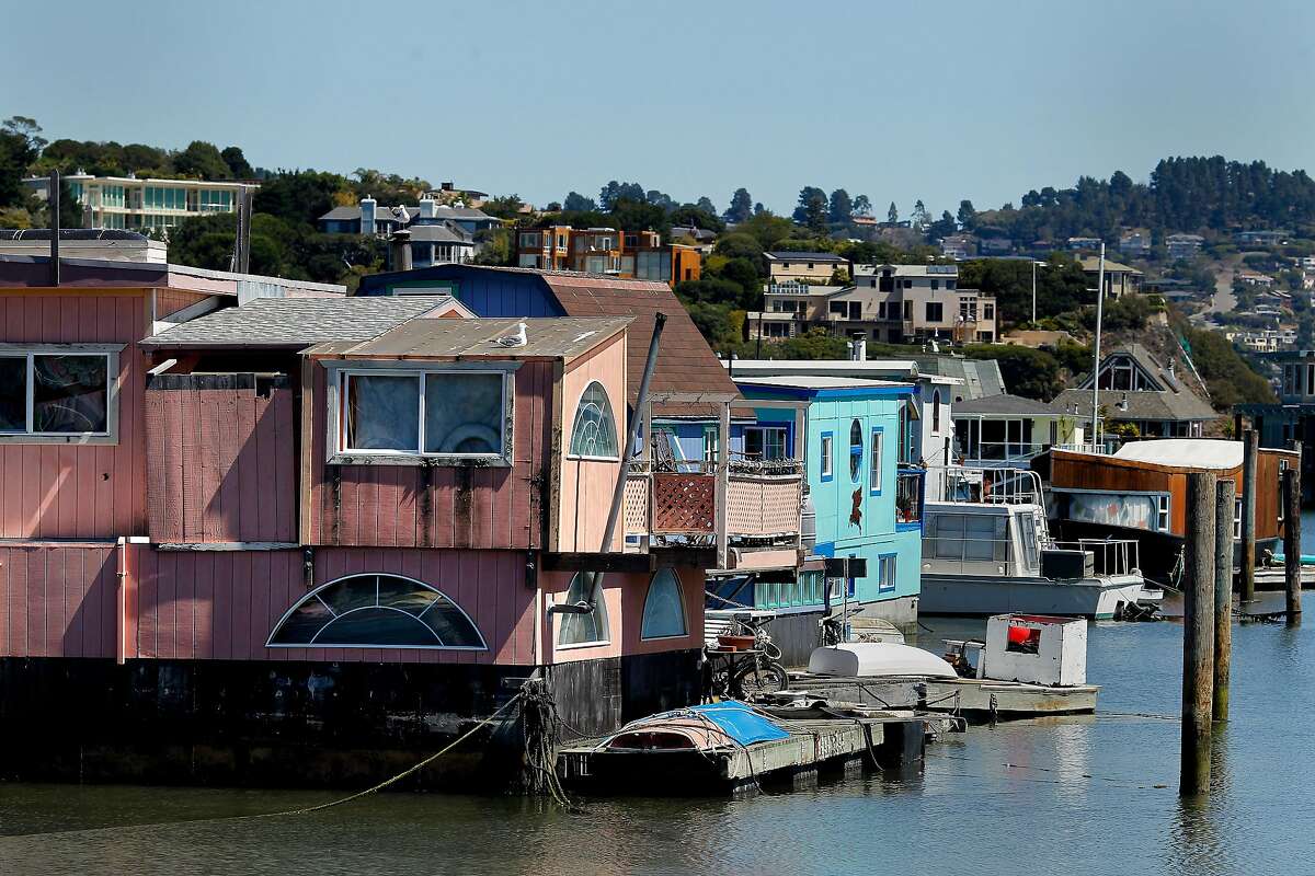 Sausalito’s houseboat wars: Decades of bay battles