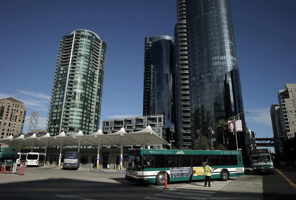 A bus pulls in to the Temporary Transbay Terminal in San Francisco , Calif., on Monday, August 29, 2016.