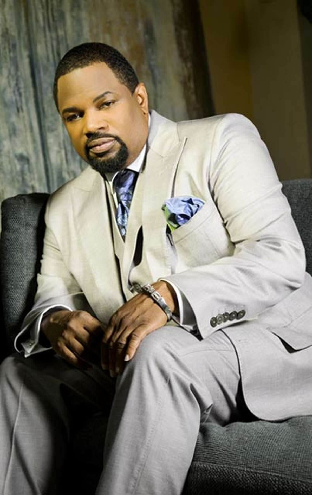 Hezekiah Walker to appear at Northway Church