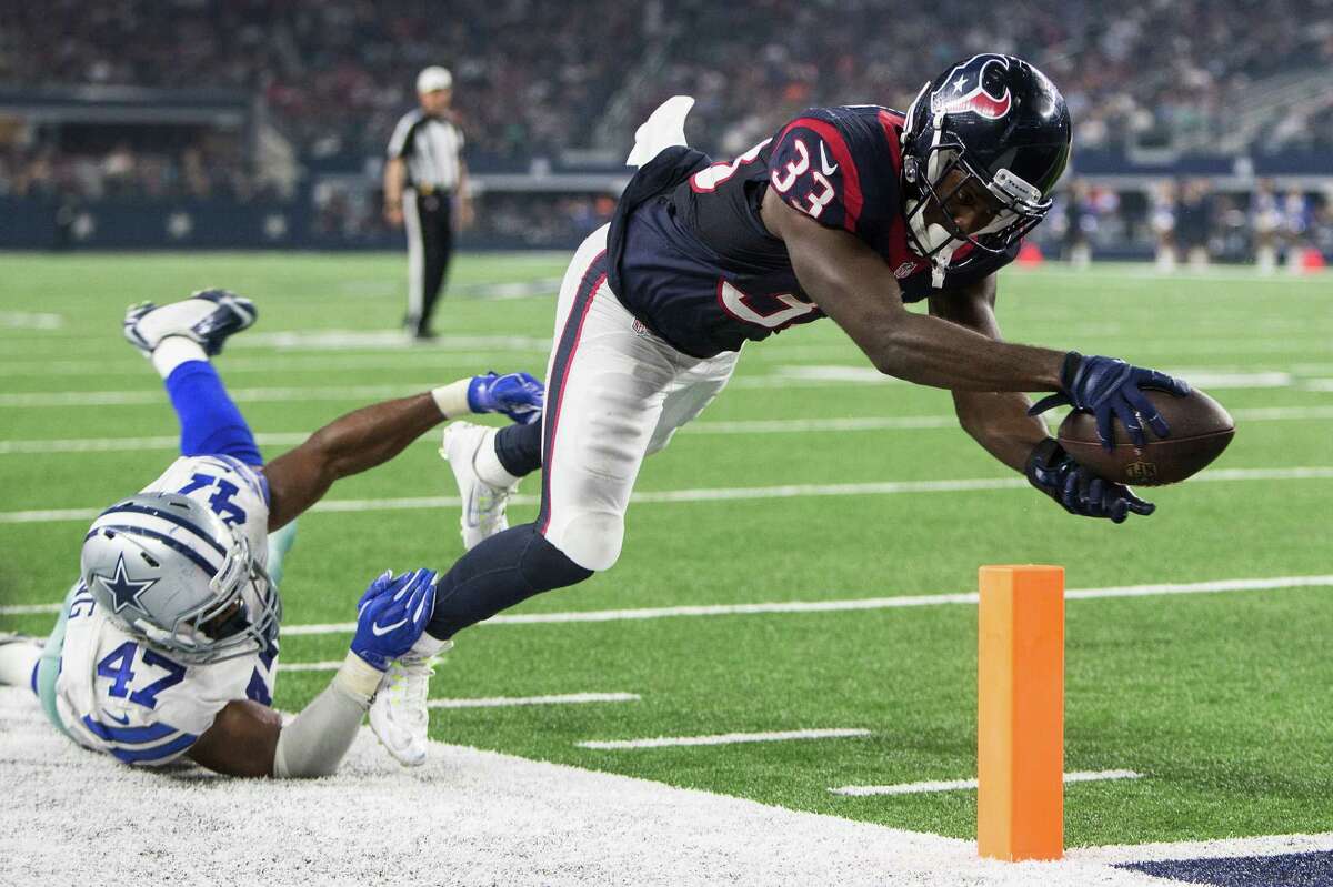 Running backs Even though it was the last preseason game, the Texans reserves discovered their running game against the Cowboys reserves. They ran 44 times for 142 yards. Kenny Hilliard ran for 86 and Akeem Hunt for 44. Hunt had two touchdowns. Grade: B