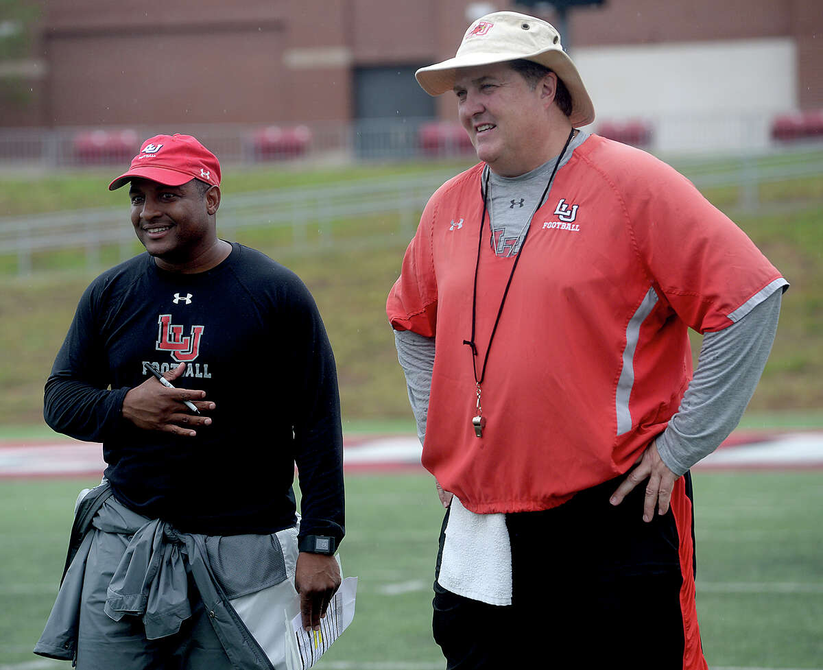 Bucket hat trend more 'function than fashion' for Southeast Texas coaches
