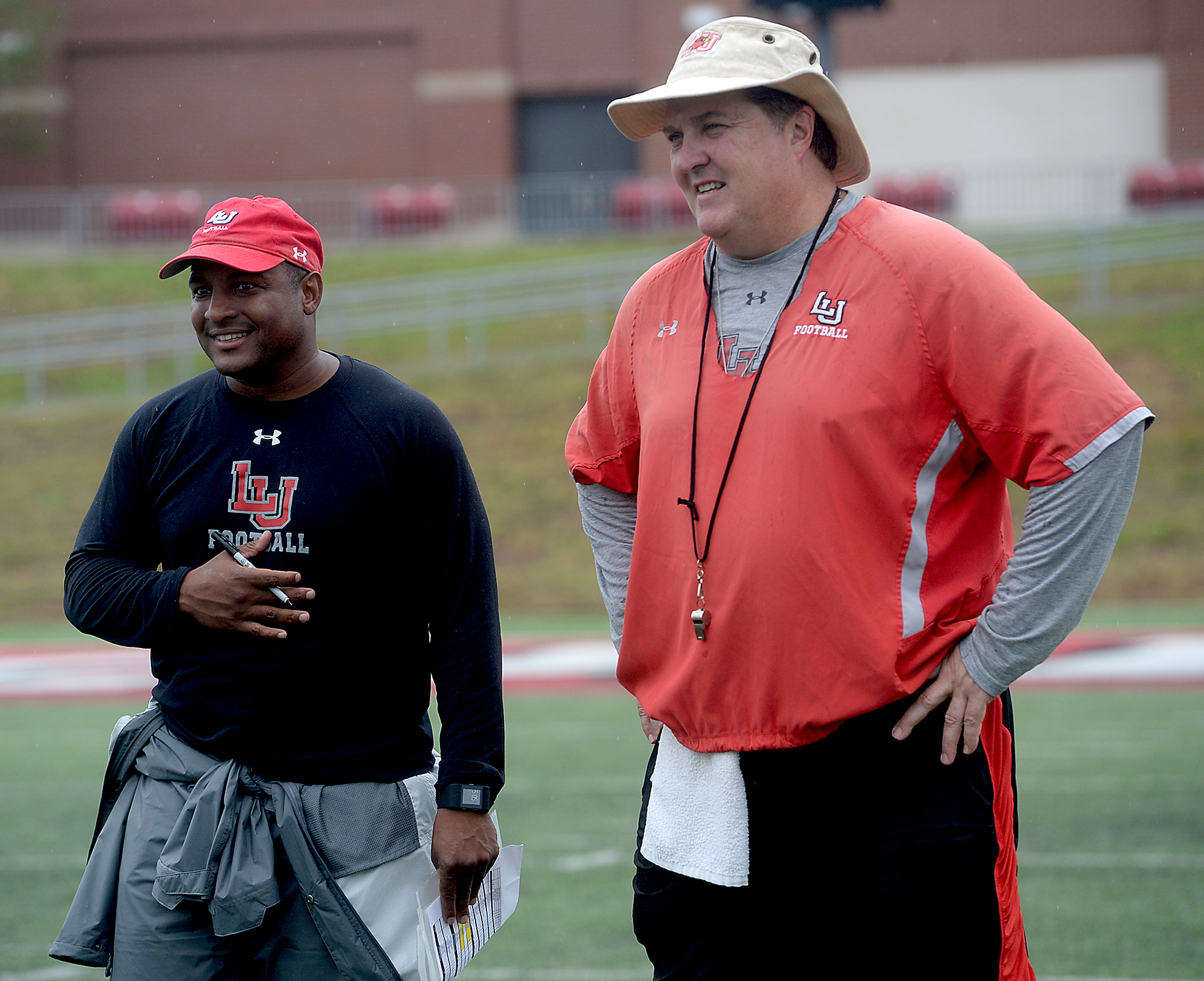 Bucket hats hotsell for football coaches