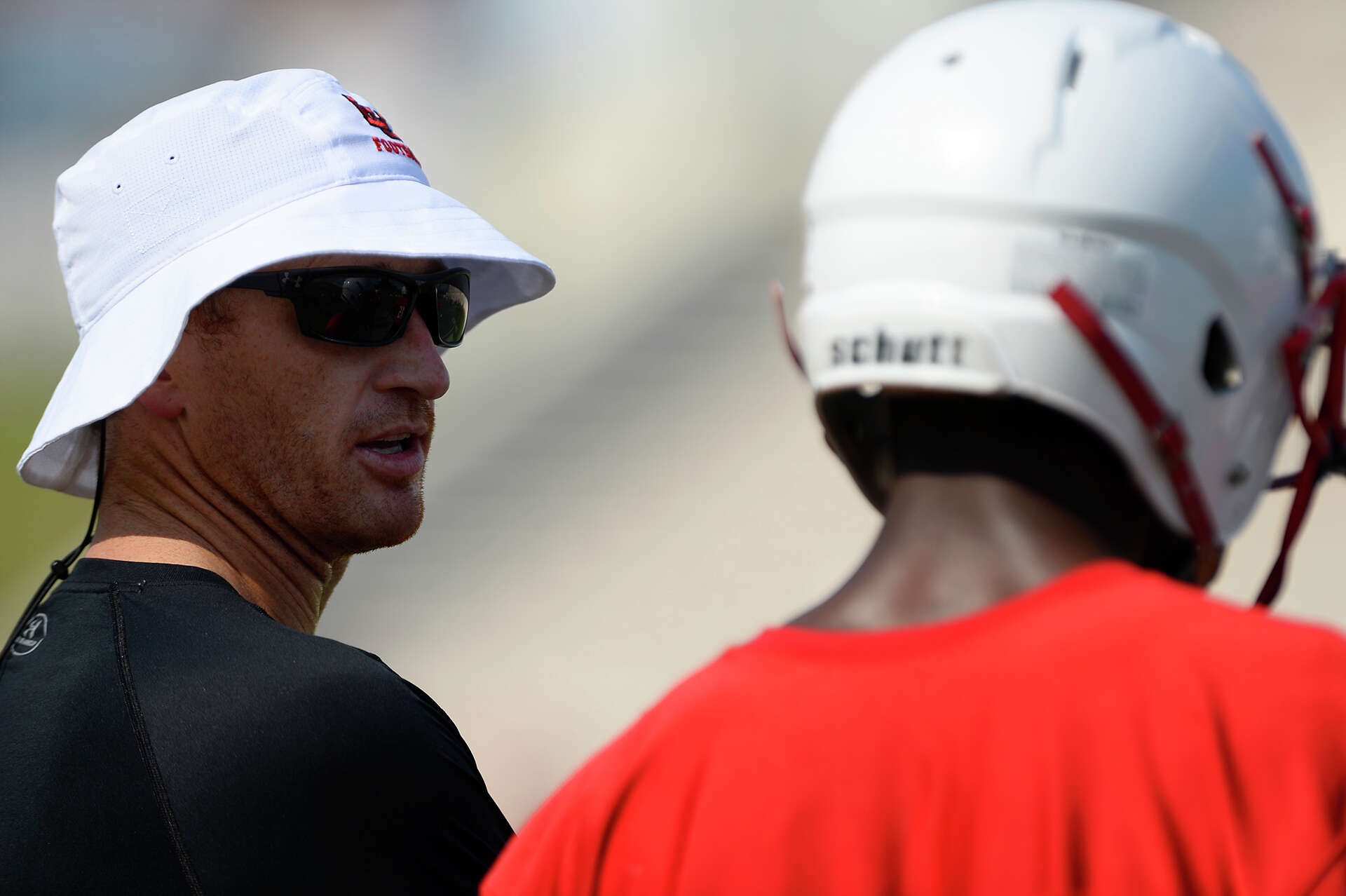 Bucket hats for football coaches clearance