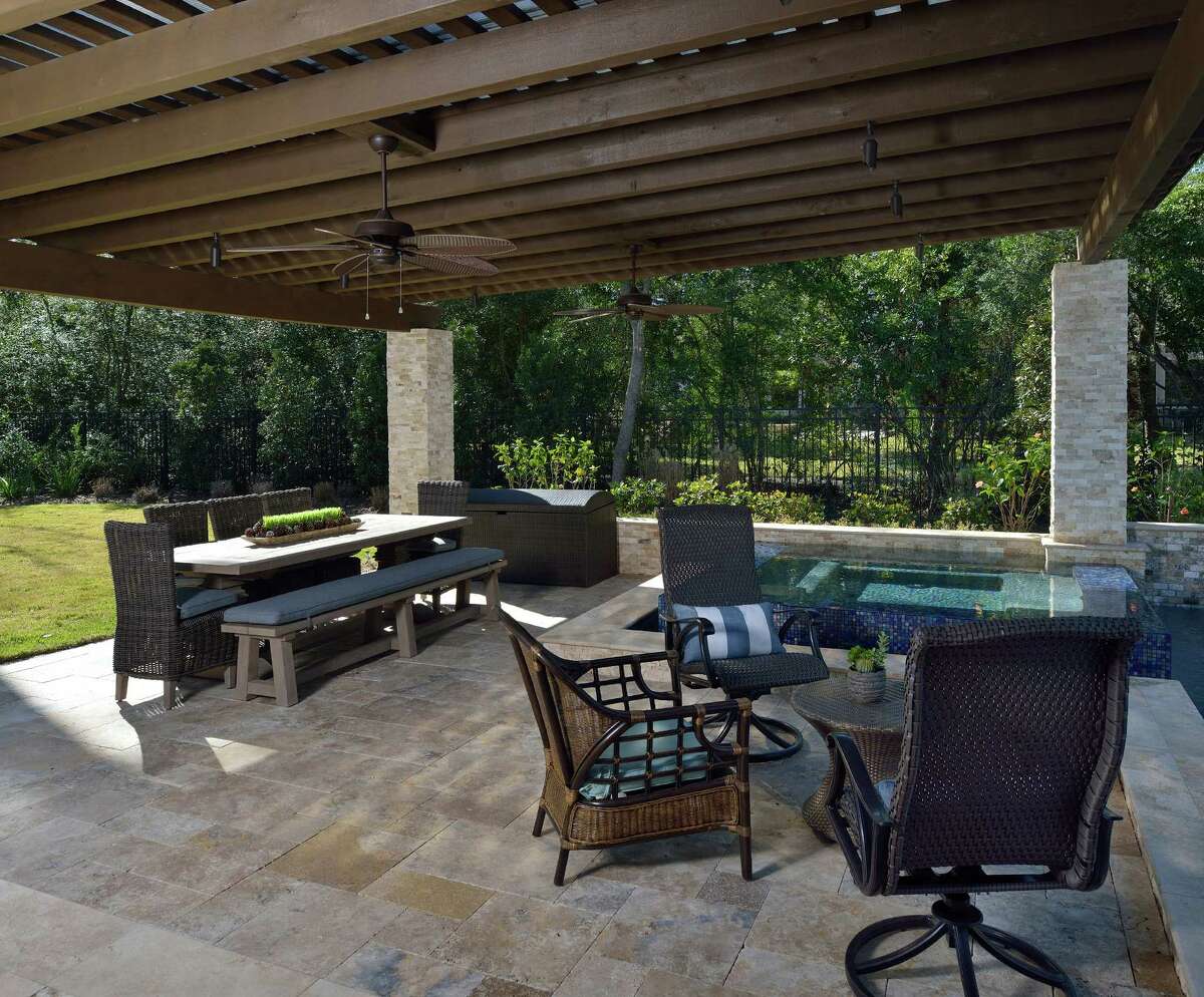 Art takes center stage in spacious Kingwood home