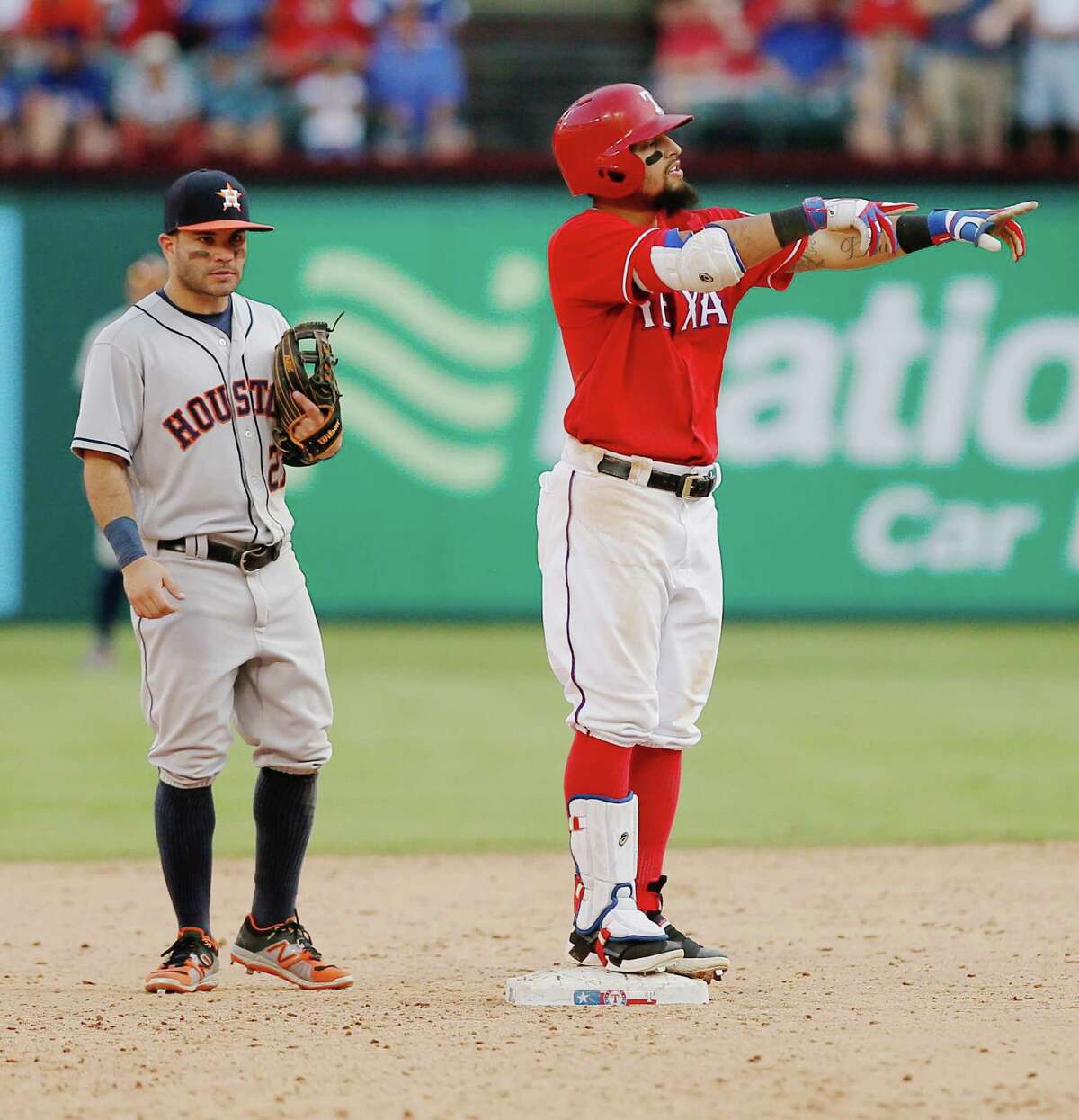 Rougned Odor: Rangers 2B makes history with five-walk game