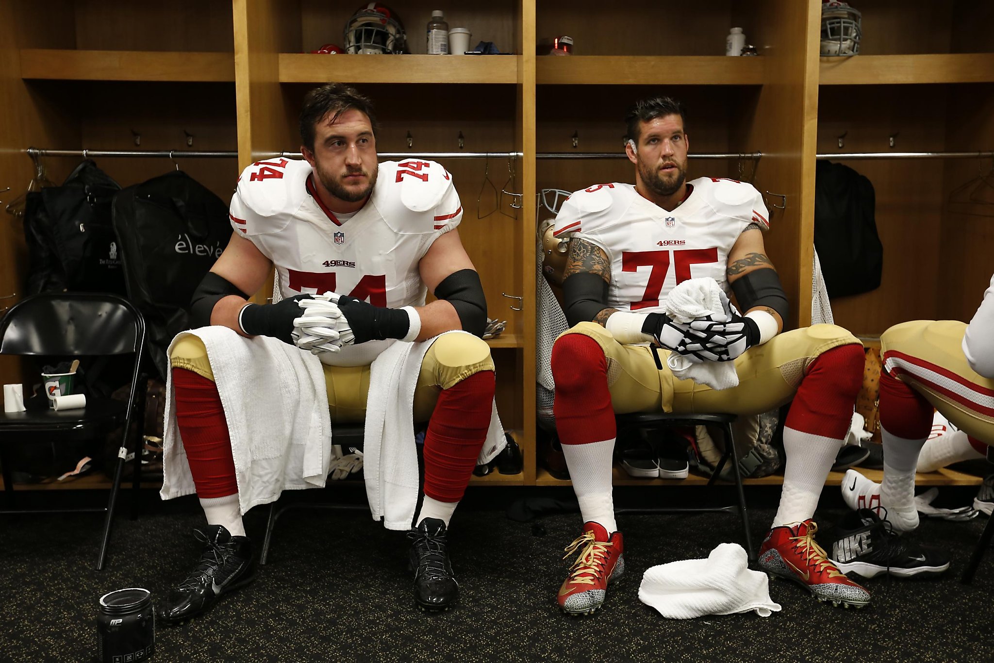 Vic Tafur on X: Raiders take the field to a 75 percent 49ers crowd.   / X