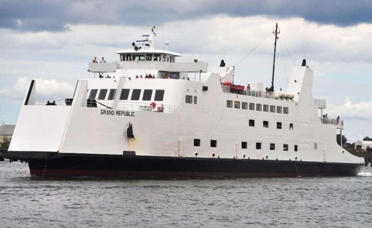 Cruise will raise money for breast cancer programs