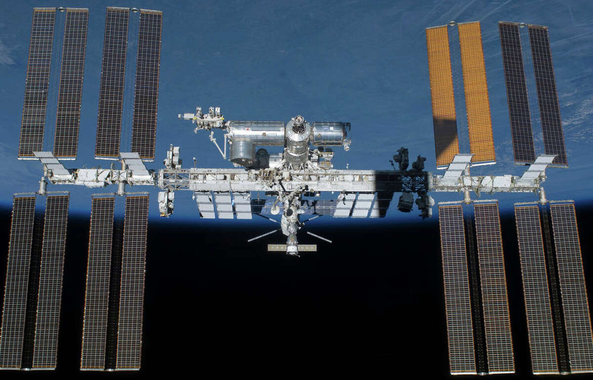 Fully assembled International Space Station, completed in 2011. Additional sections have since been planned for addition to the station. (Photo: NASA)