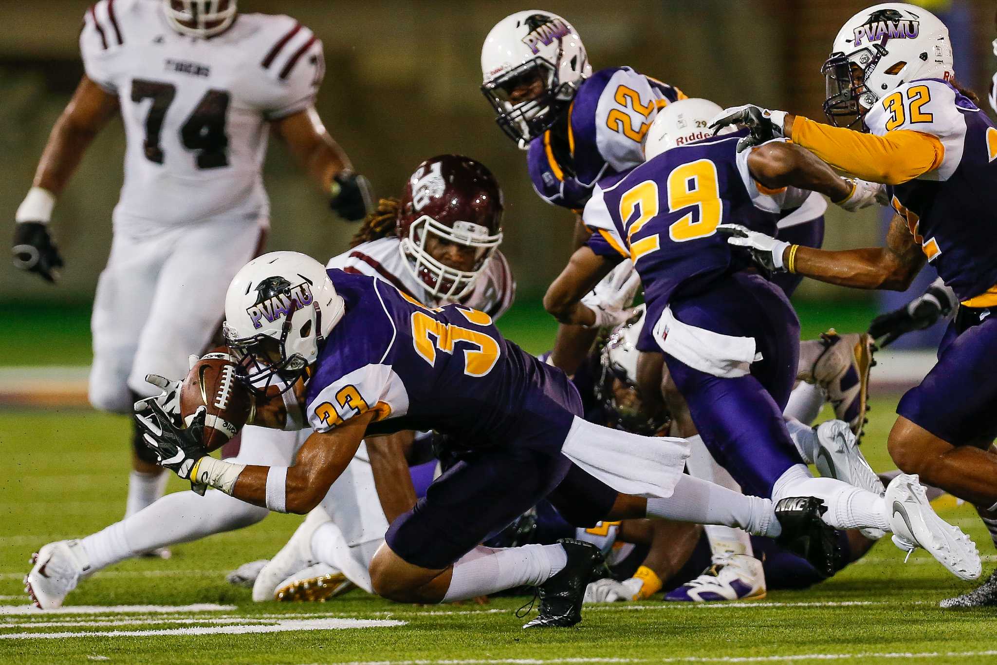 Prairie View A&M pulls off dramatic comeback over Texas Southern