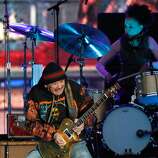 Vibes as good as the music at San Francisco Fest - SFGate