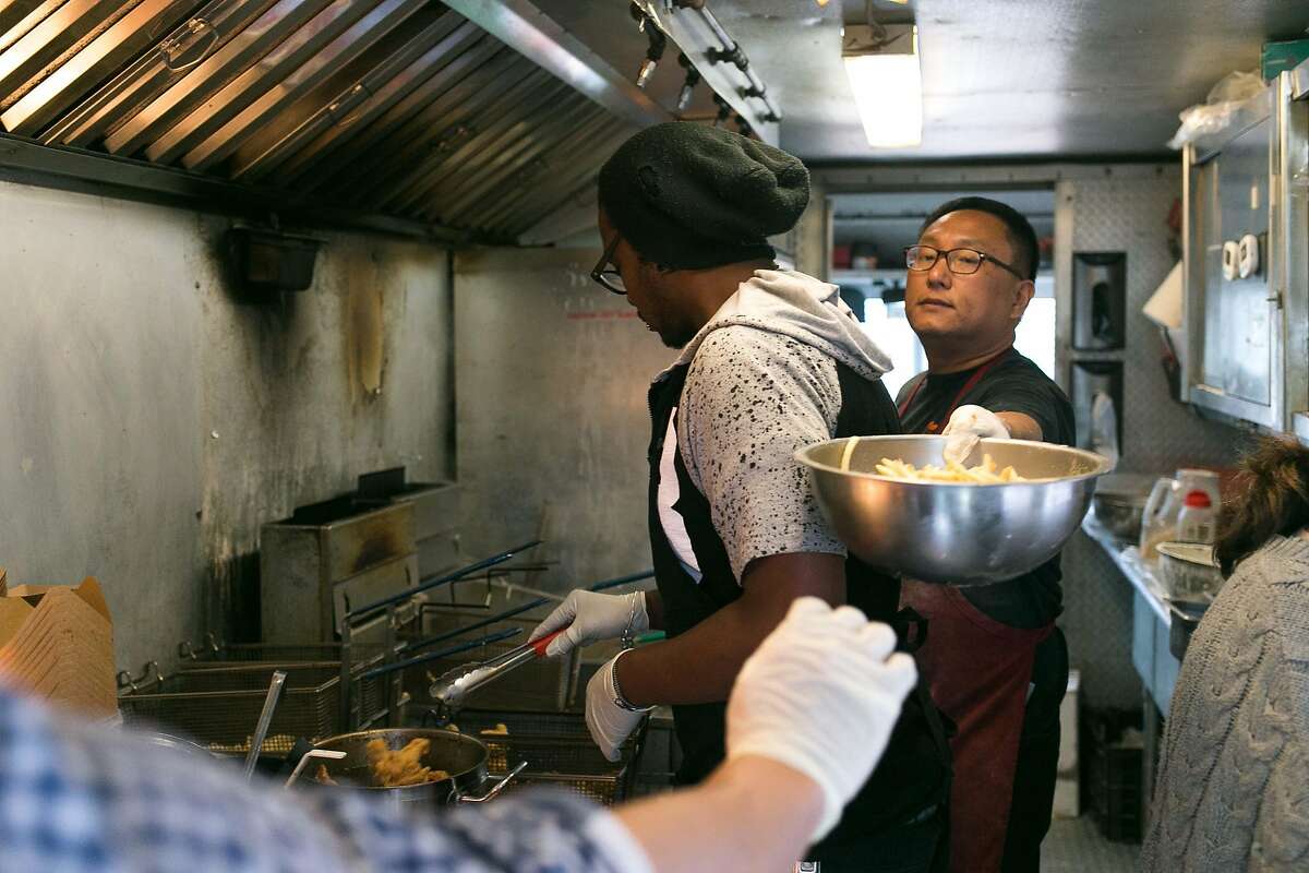 Kokio Republic: Korean fried-chicken food truck takes wing