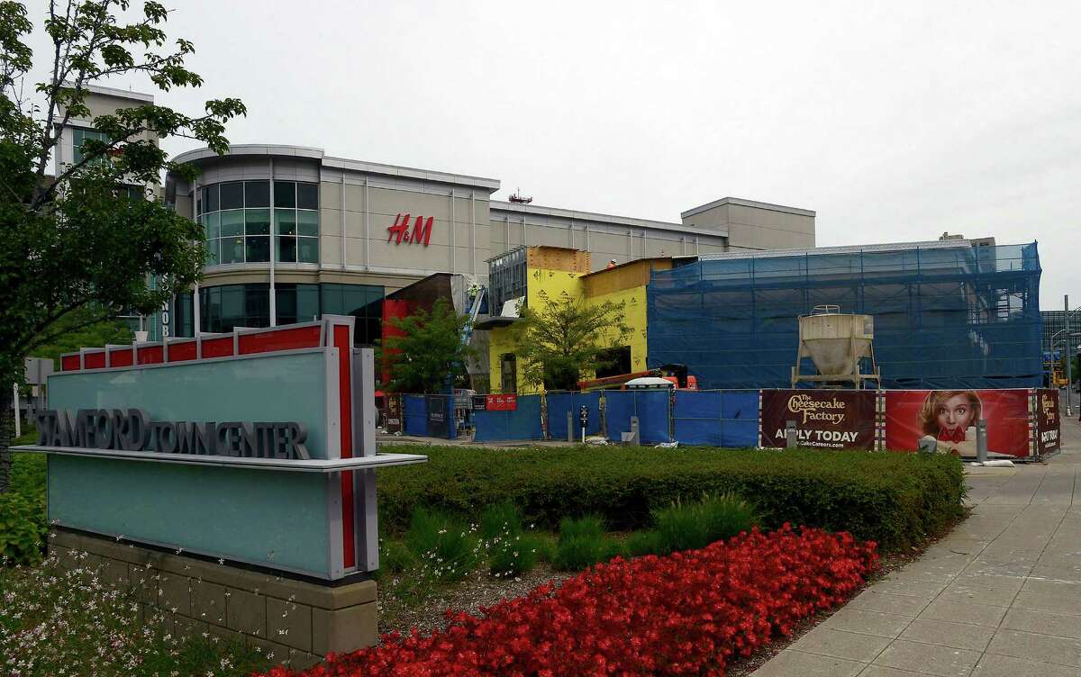 Point of Interest Stamford’s Cheesecake Factory prepares for opening