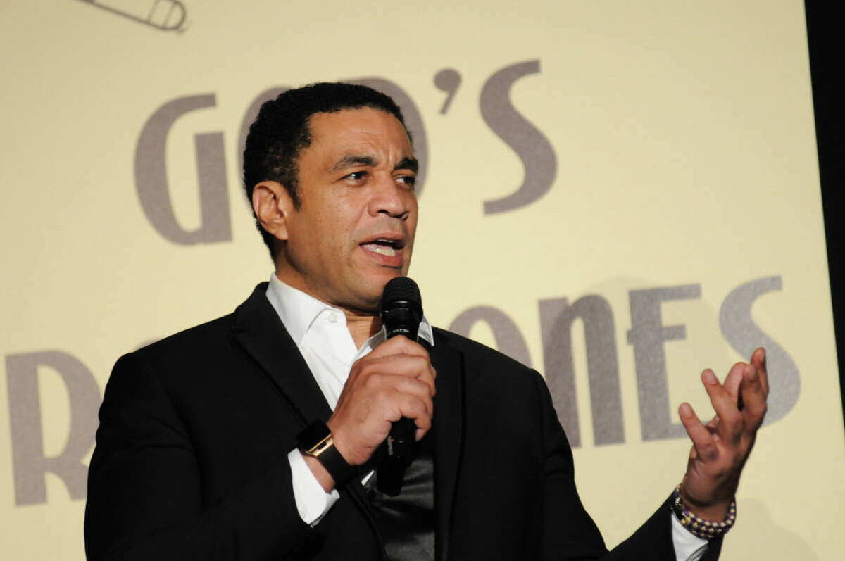 Harry Lennix received the award for actor of the year at the Ensemble Theatre gala.