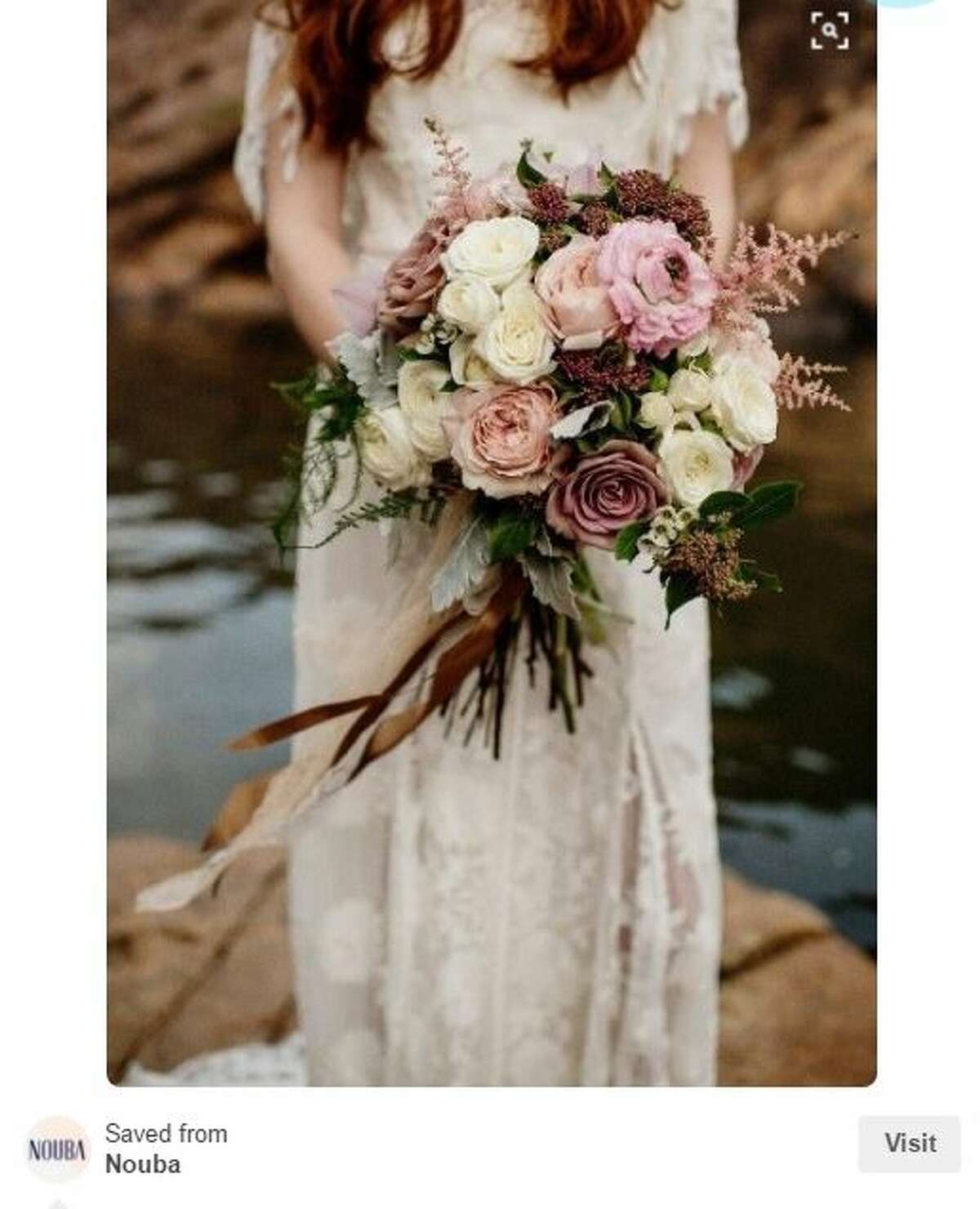 A blushing bouquet for a blushing bride Photo: Pinterest
