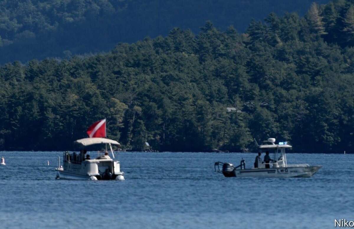 Drowned man's body found in Lake