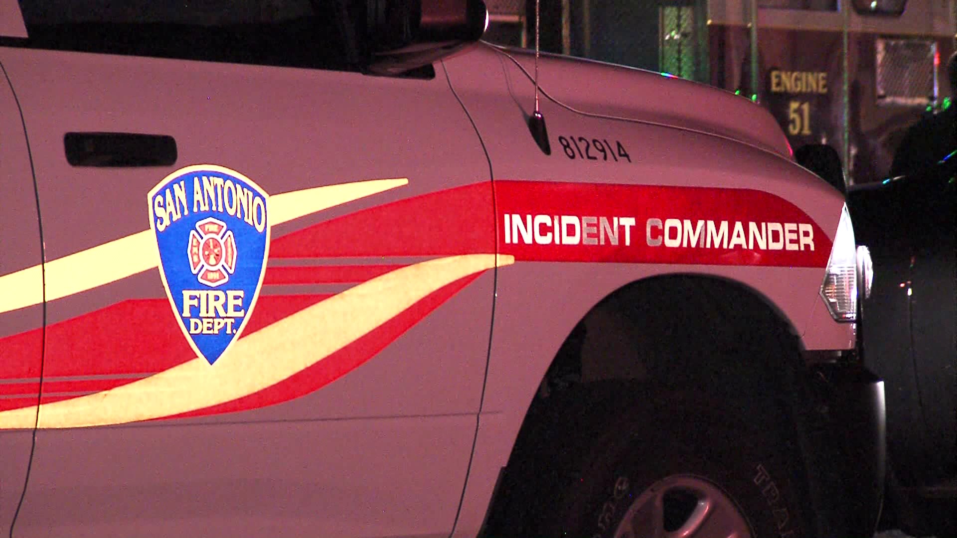 8 apartment units evacuated during fire at complex on the Northwest Side