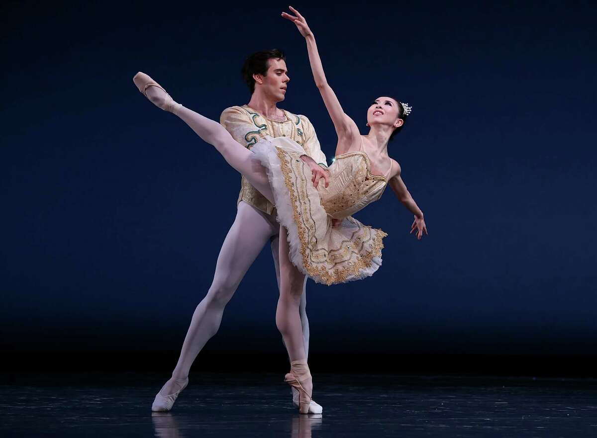 Houston Ballet's 'Ingenuity' is contagious