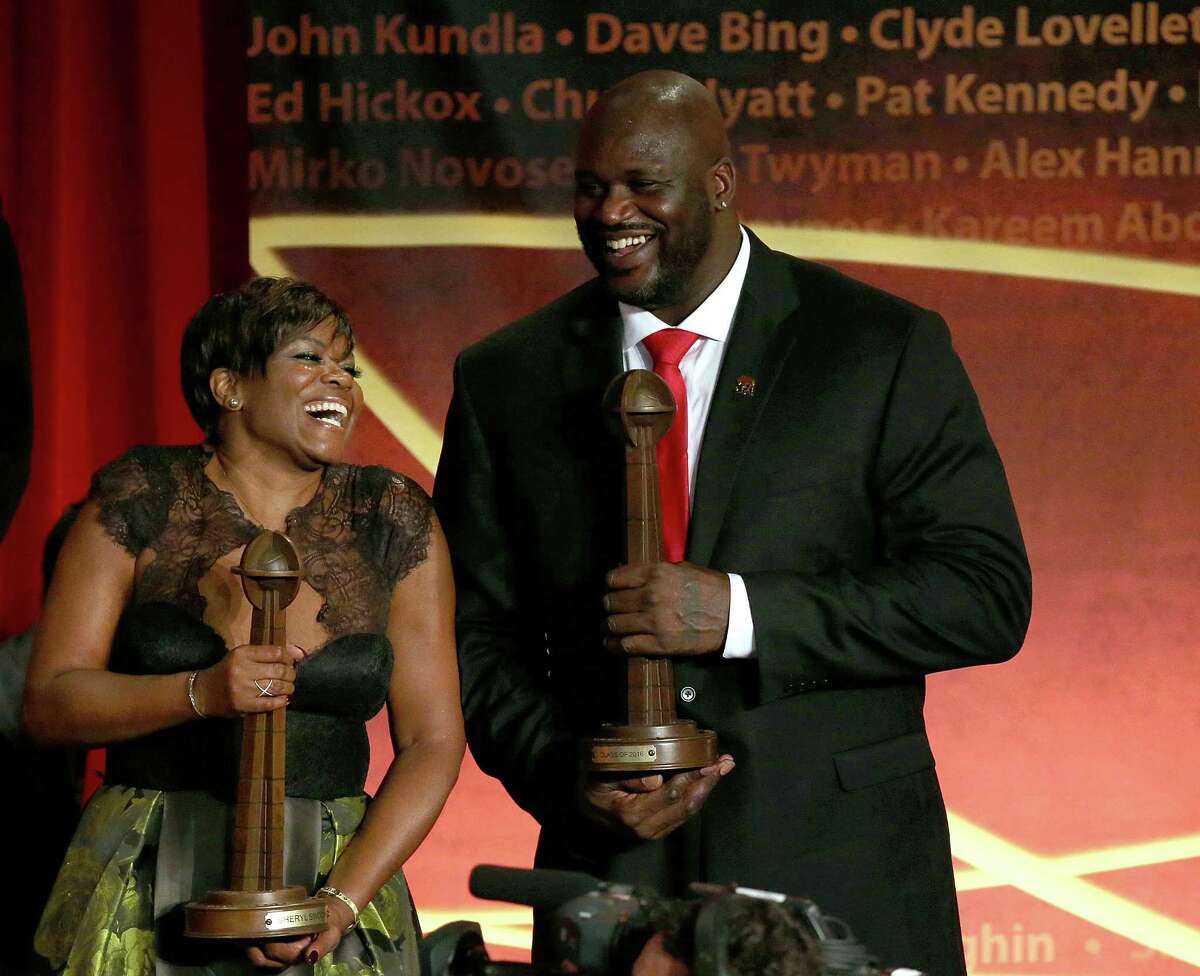 ﻿Sheryl Swoopes, left, told a touching story of her mother's battle with cancer leading up to the WNBA star's enshrinement into the Hall of Fame﻿ while Shaquille O'Neal used his trademark brand of humor for his induction to cap off the evening in Springfield Mass.