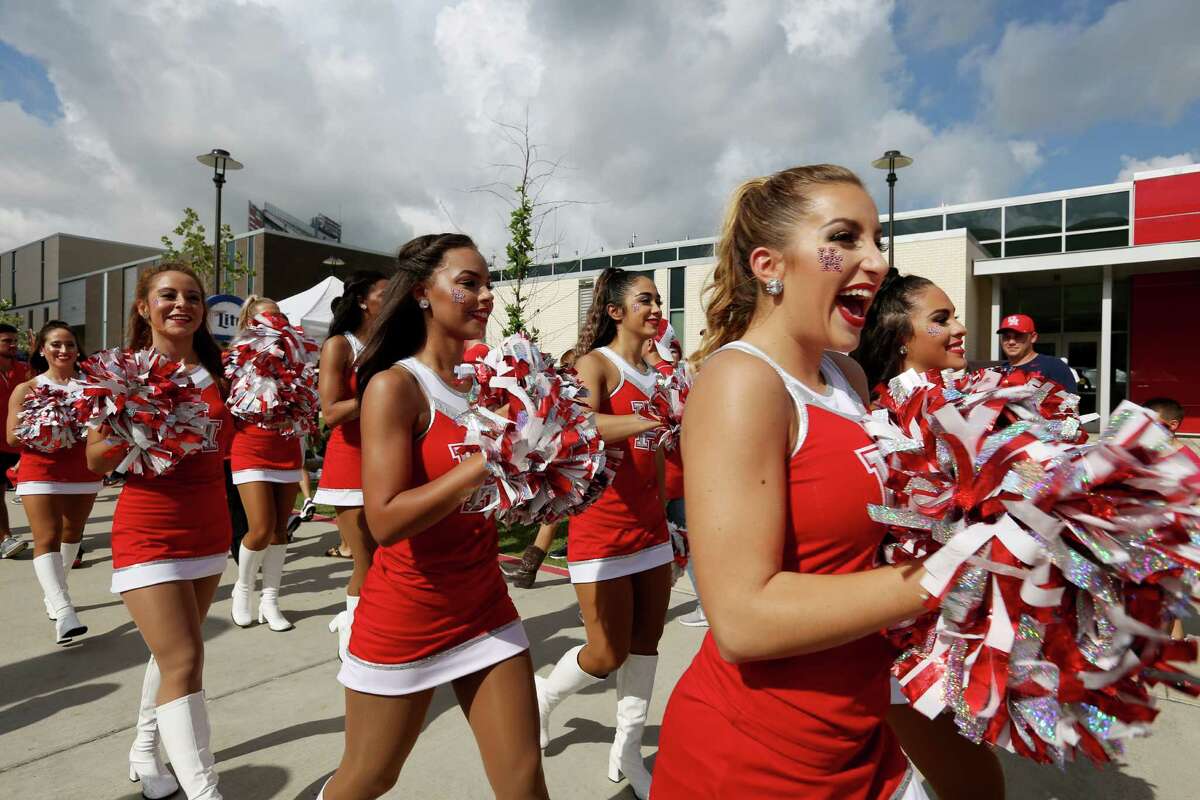 University of Houston traditions, myths, and legends Since its founding in 1927, the University of Houston has been rooted in the Bayou City and now serves more than 45,000 undergraduate and graduate students. To see the traditions, myths, and legends of Houston's largest university.  Information pulled from UHCougars.com and UH.edu