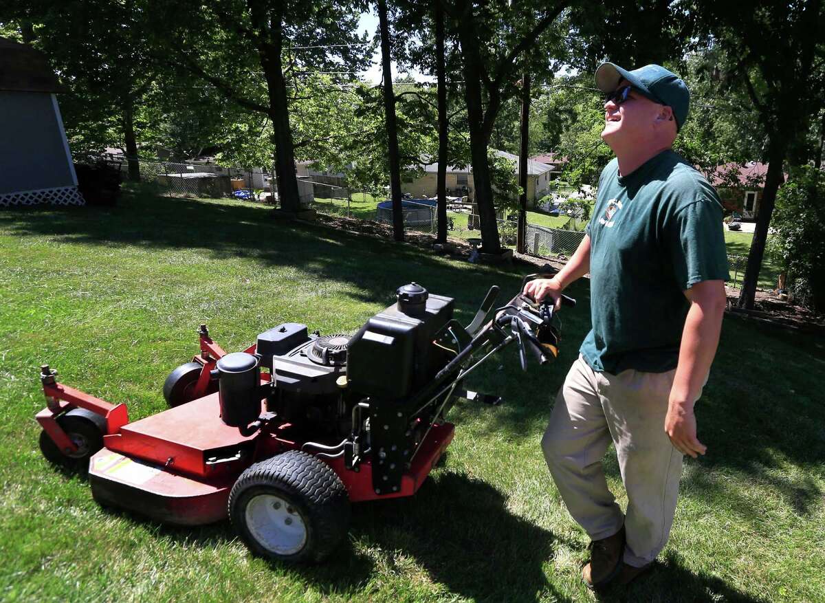 To grow or not? Some successful smallbusiness owners say no