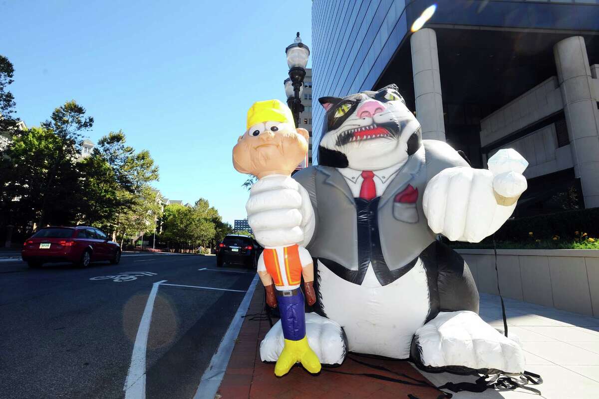 Construction worker’s injury sparks small protest in Stamford