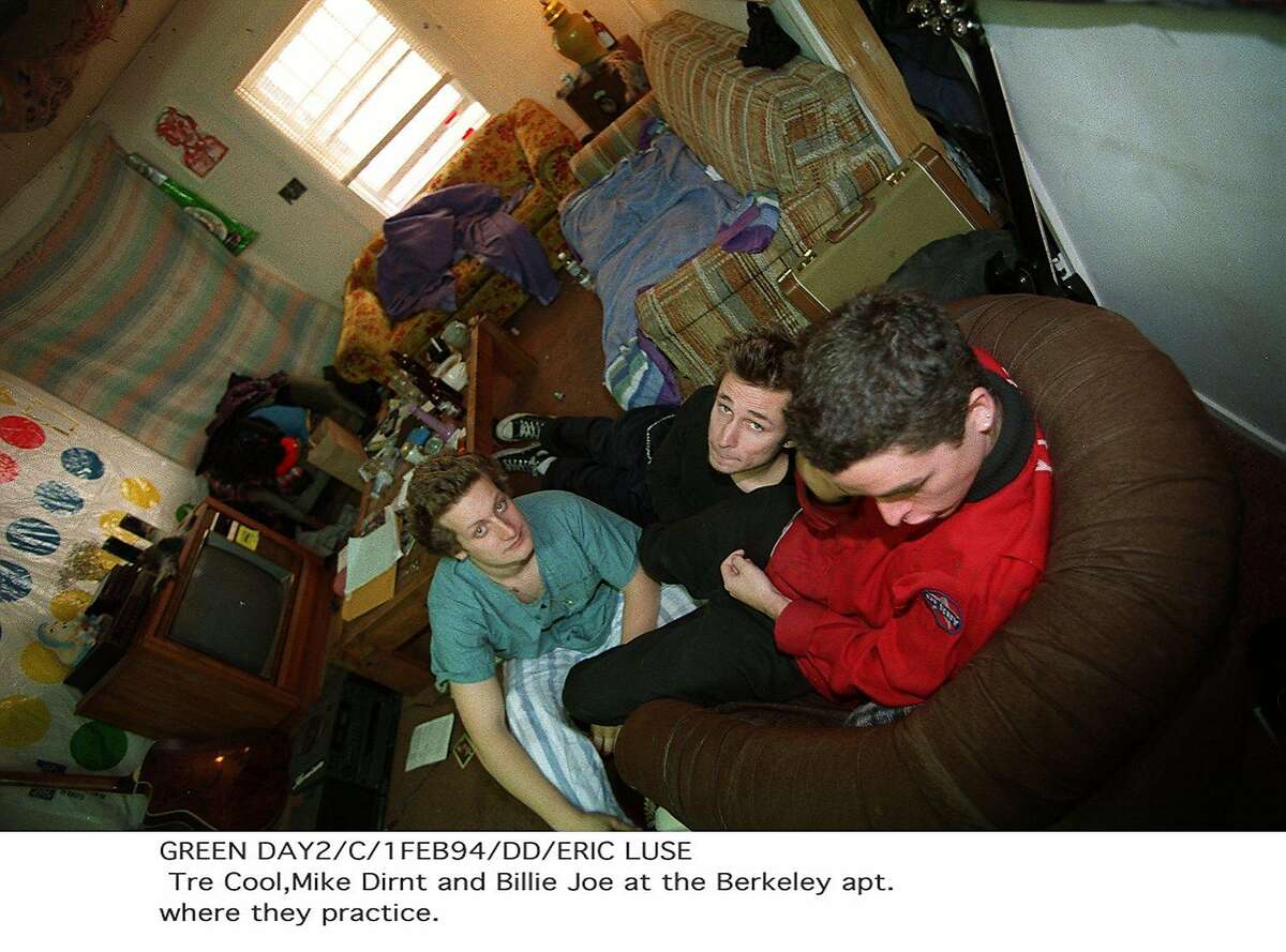 1994年2月13日编年史//绿日乐队的三酷、迈克·迪特和比利·乔