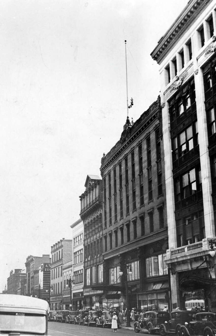 Grand magasin de Whitney, Albany. Ces photos ont été prises le 2 juillet 1935. (Times Union Archive)
