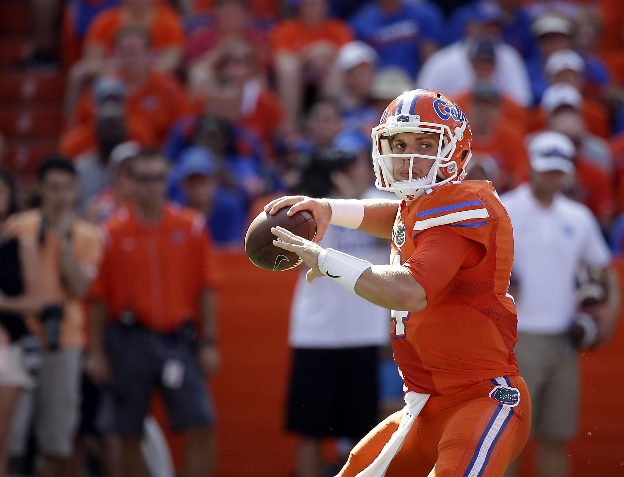 Luke Del Rio handles the heat as Florida’s quarterback